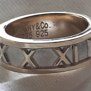 Tiffany & Co Vintage 1995 Atlas Ring Size 4.25 Sterling Silver